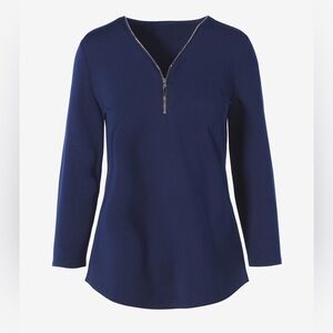 Chico’s size 3(XL/16) Navy Zip-Up Lightweight Ponte Top